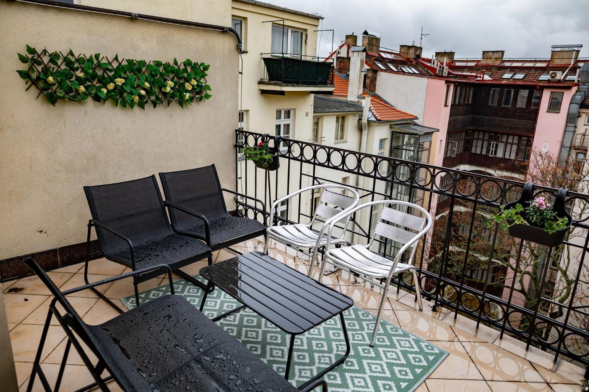 Central 3Bdr Penthouse With Terrace&Ac Prague Exterior photo
